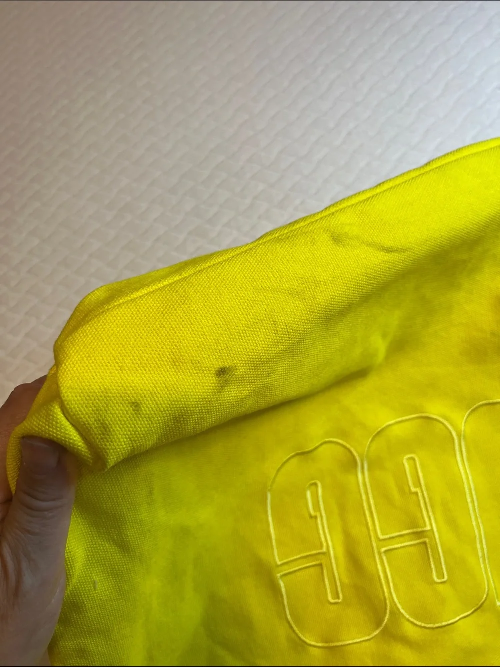 UGG bright neon